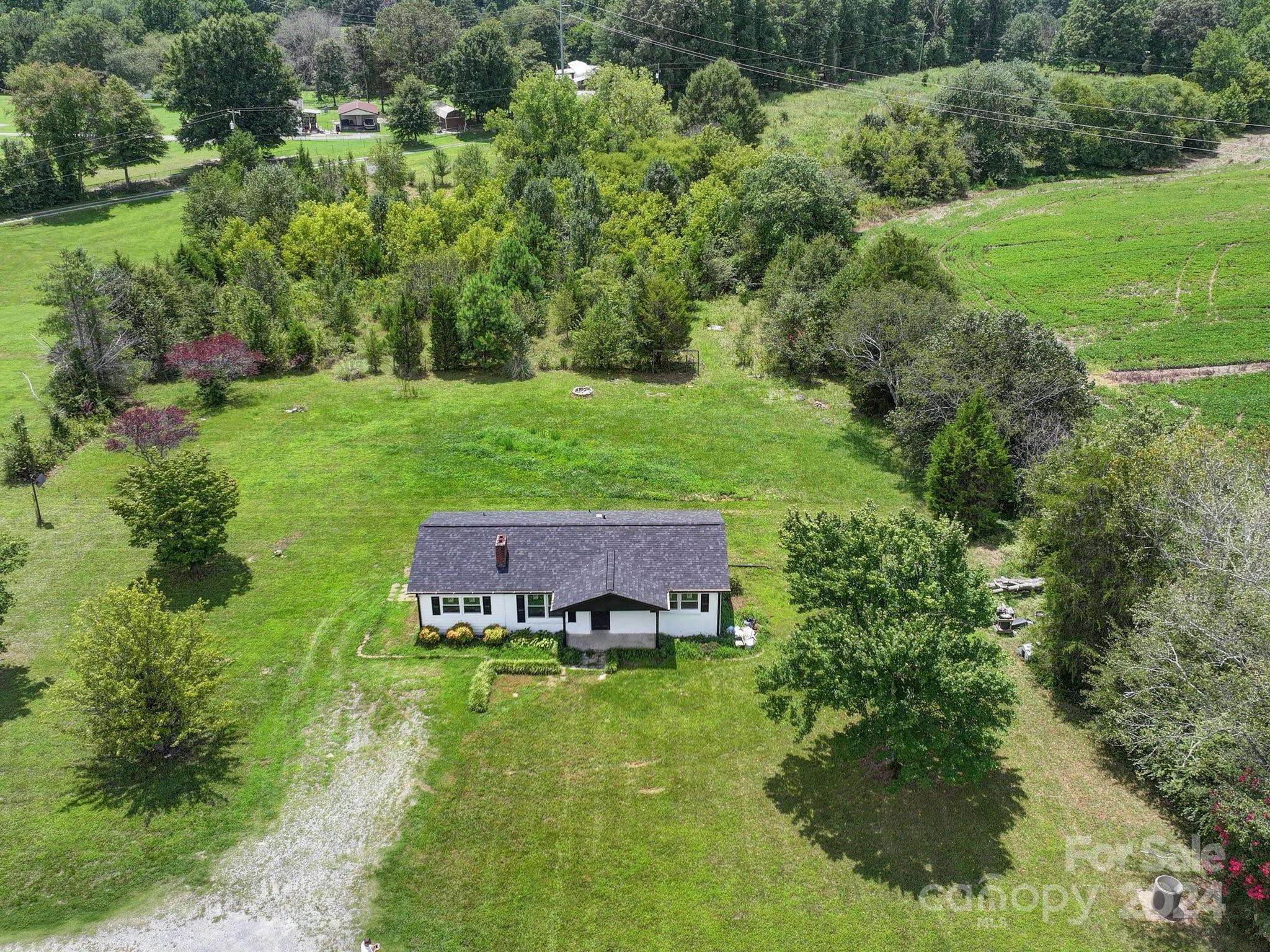 131 Sam Smith Road Property Photo 22