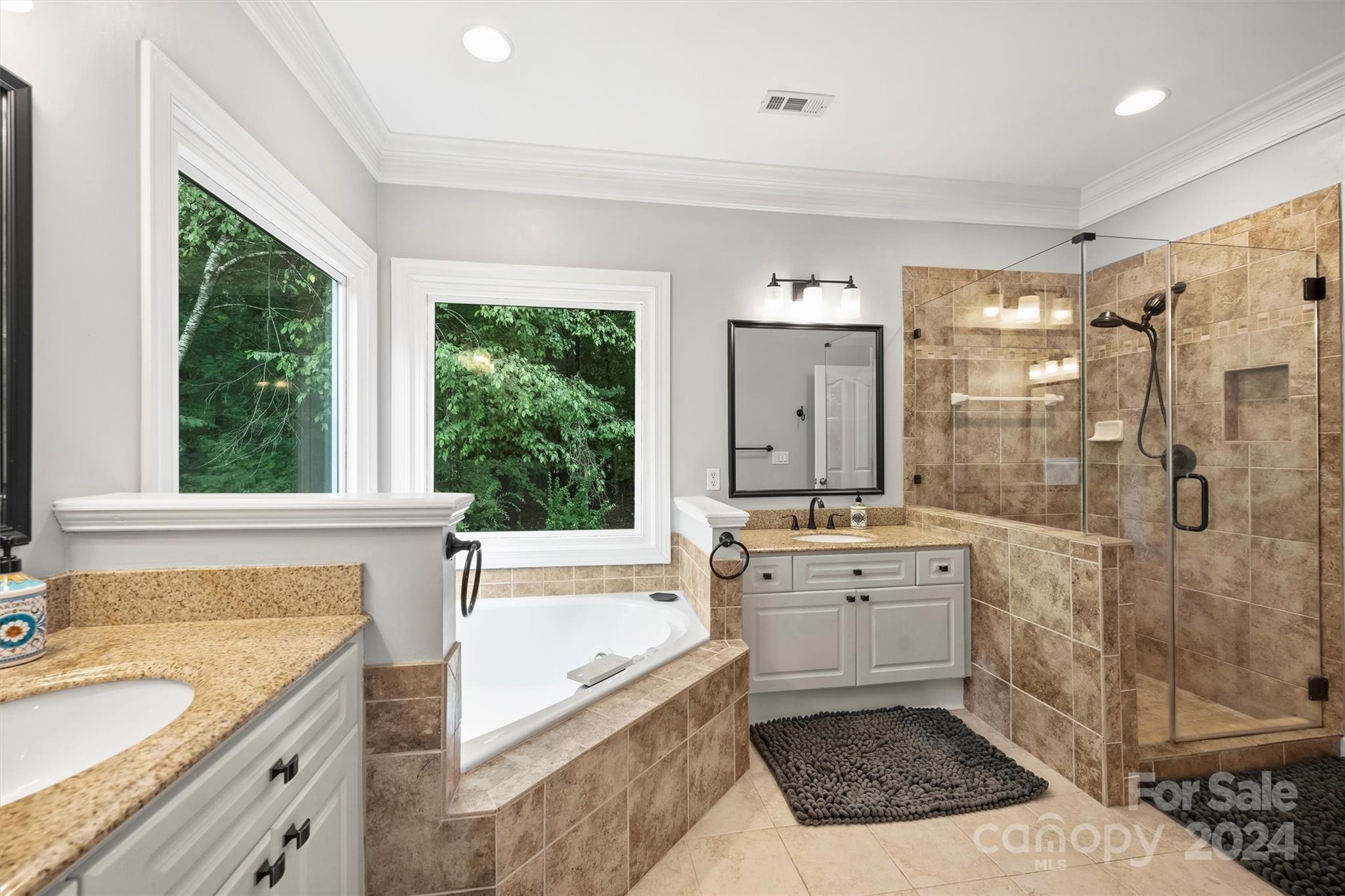3911 Cambridge Hill Lane Property Photo 24