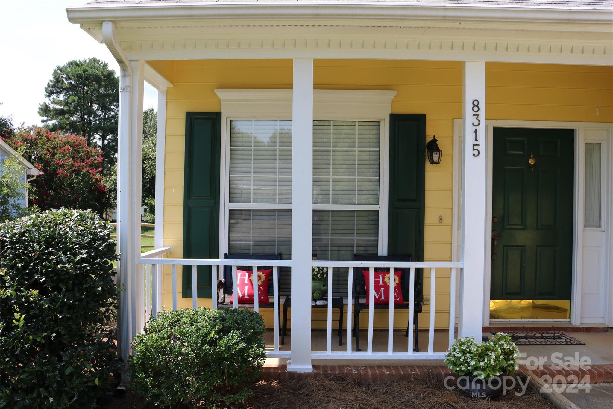 8315 Gidleigh Court Property Photo 7