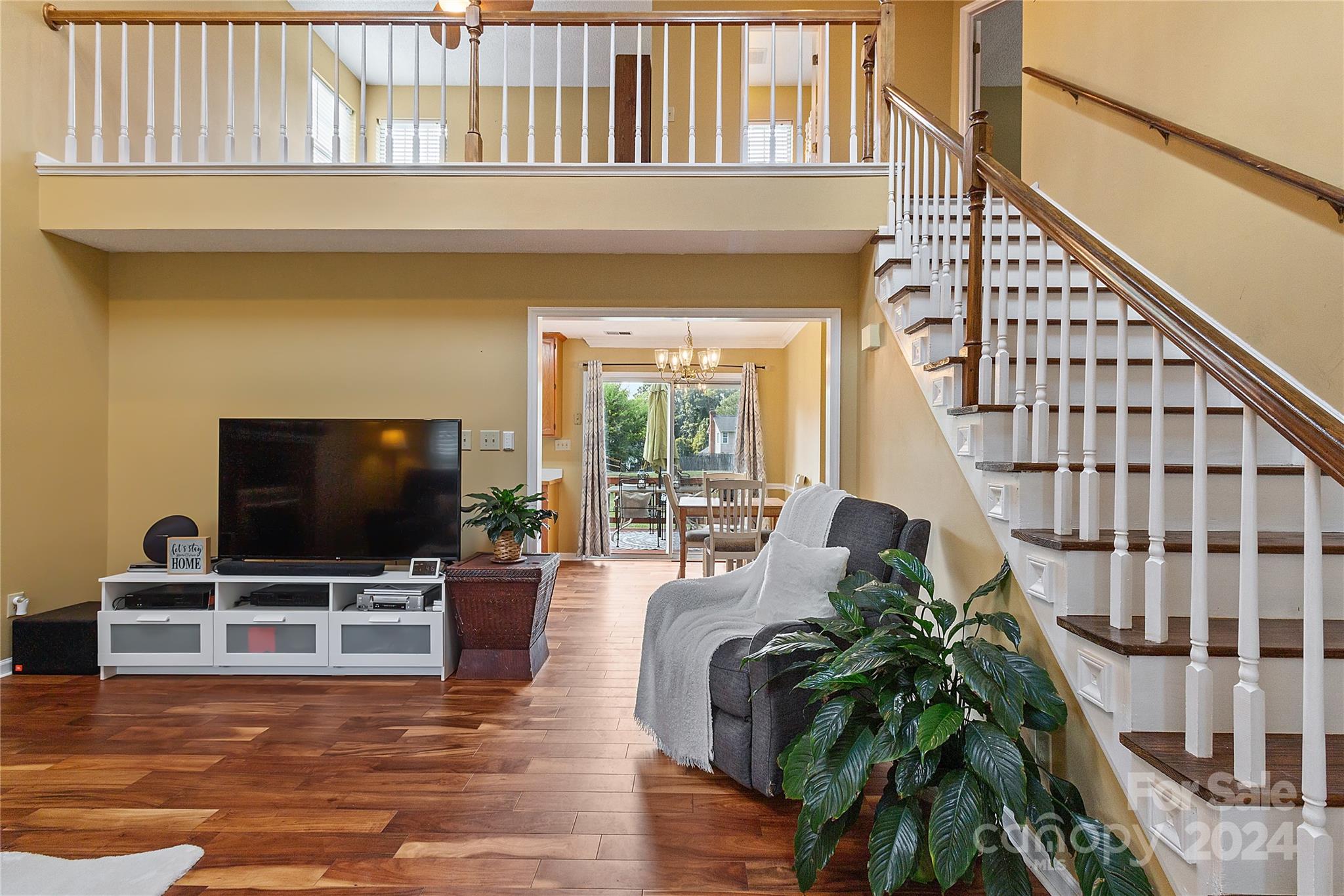 8315 Gidleigh Court Property Photo 12