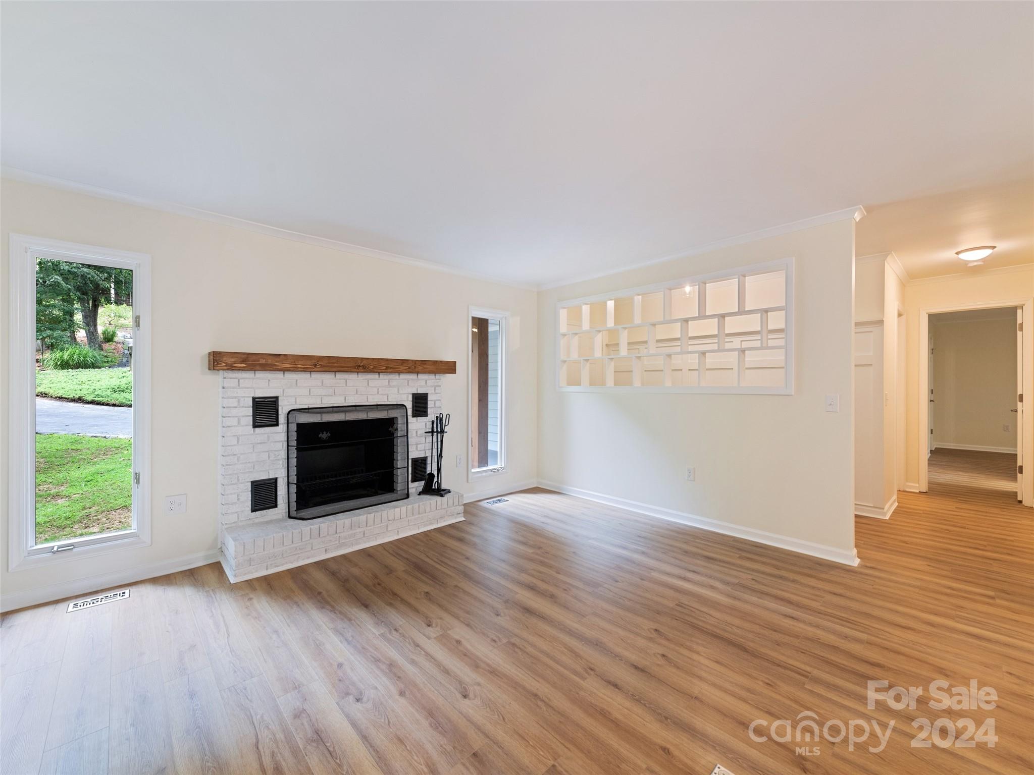 239 Stonebrook Drive Property Photo 3