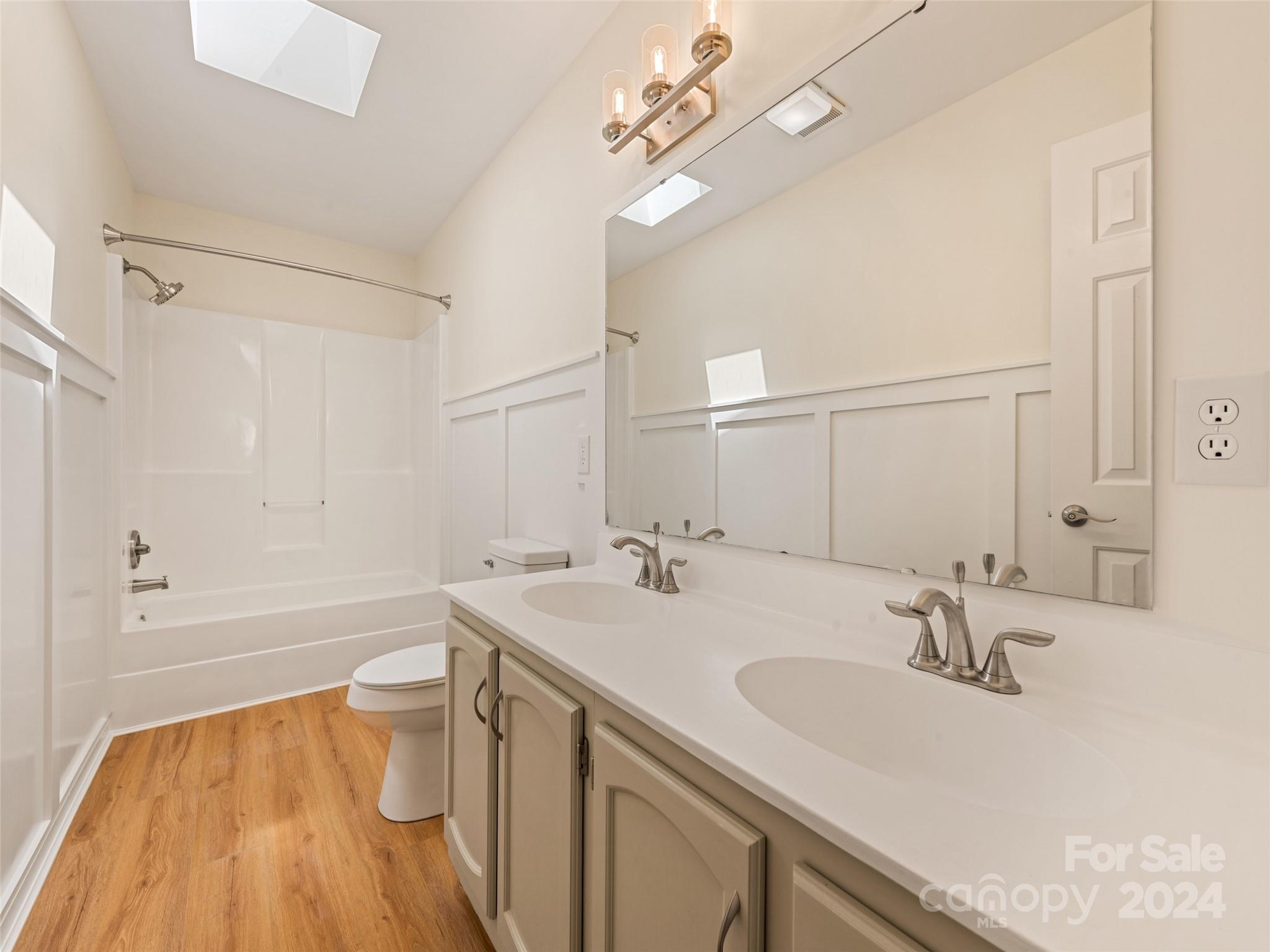 239 Stonebrook Drive Property Photo 14