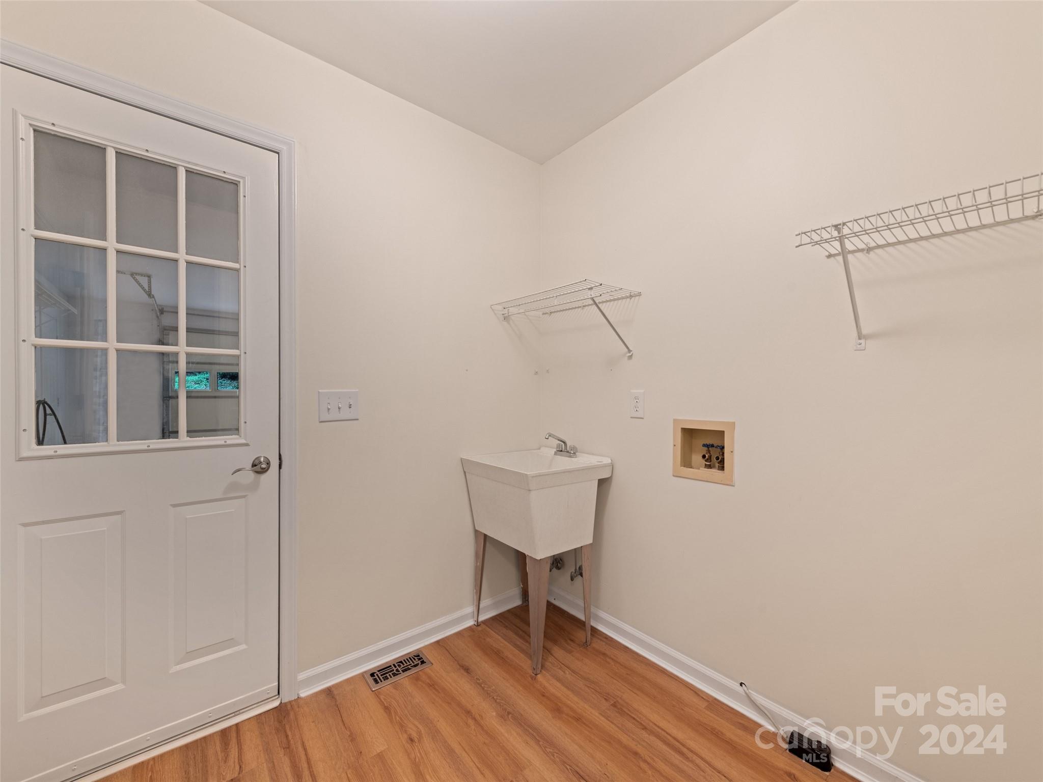 239 Stonebrook Drive Property Photo 20