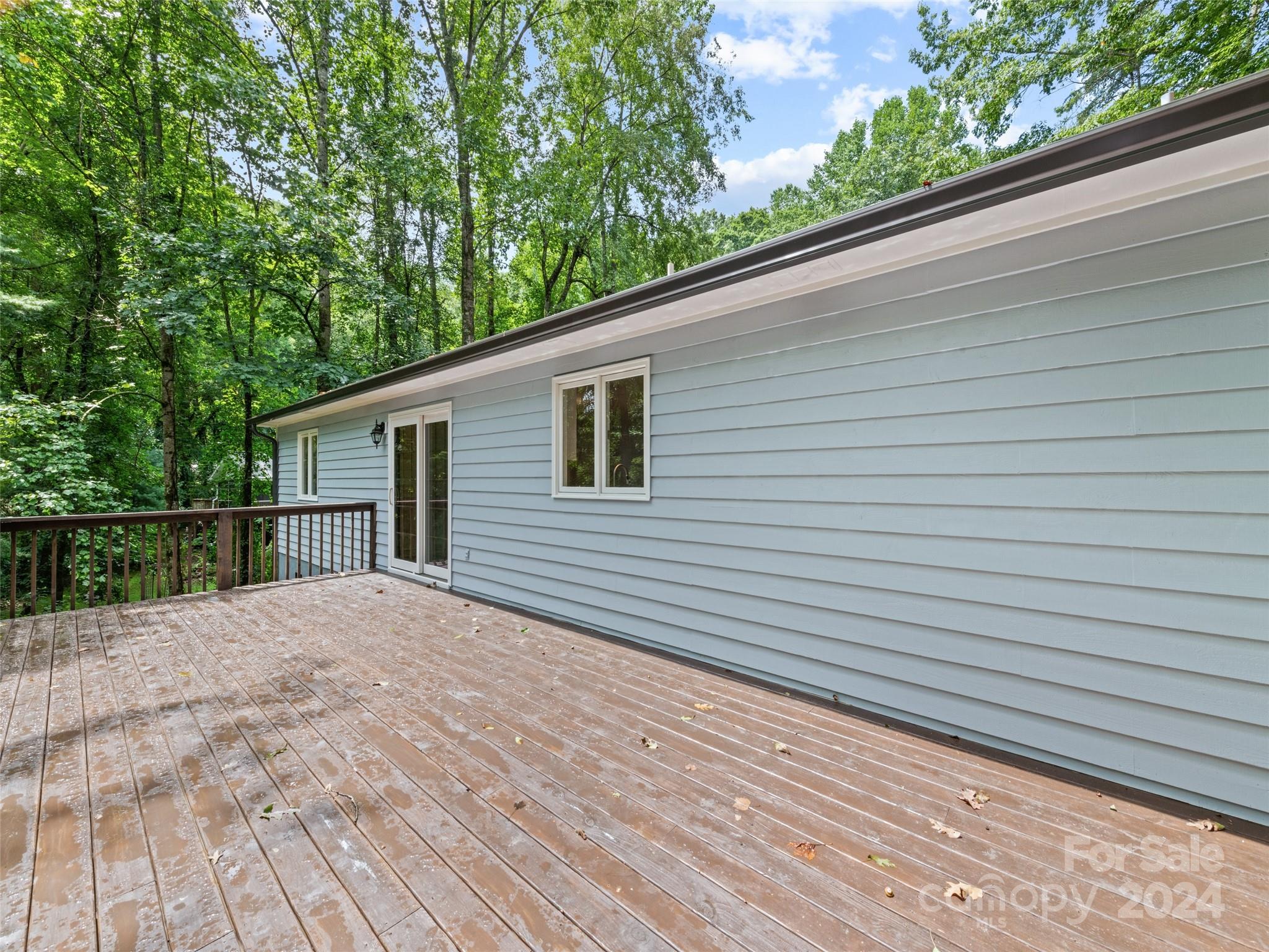 239 Stonebrook Drive Property Photo 24