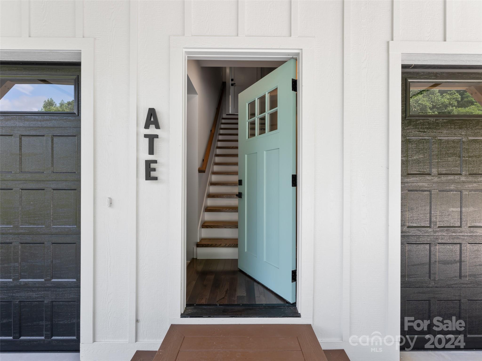 8 Craven Hill Circle Property Photo 4