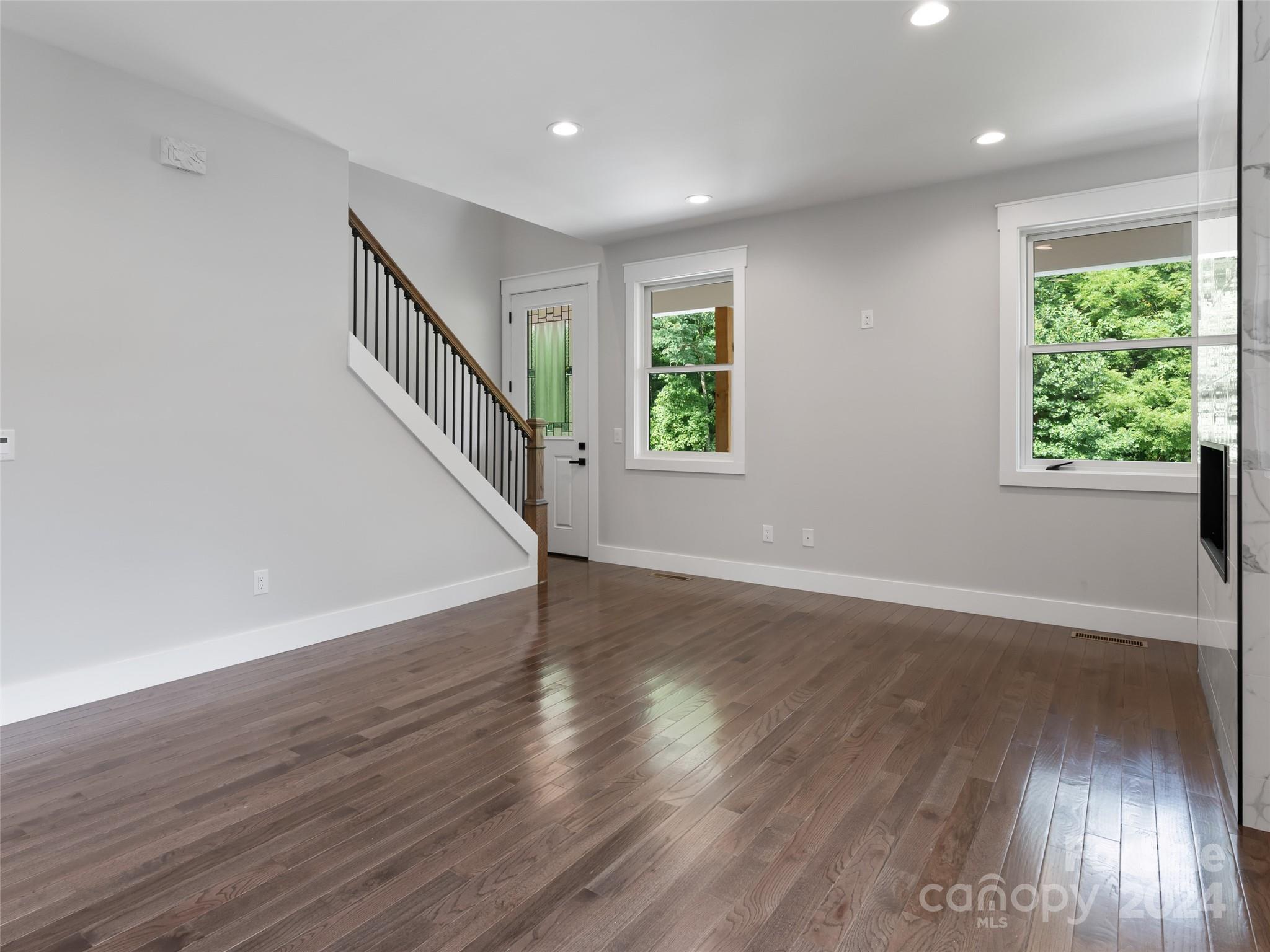 8 Craven Hill Circle Property Photo 10