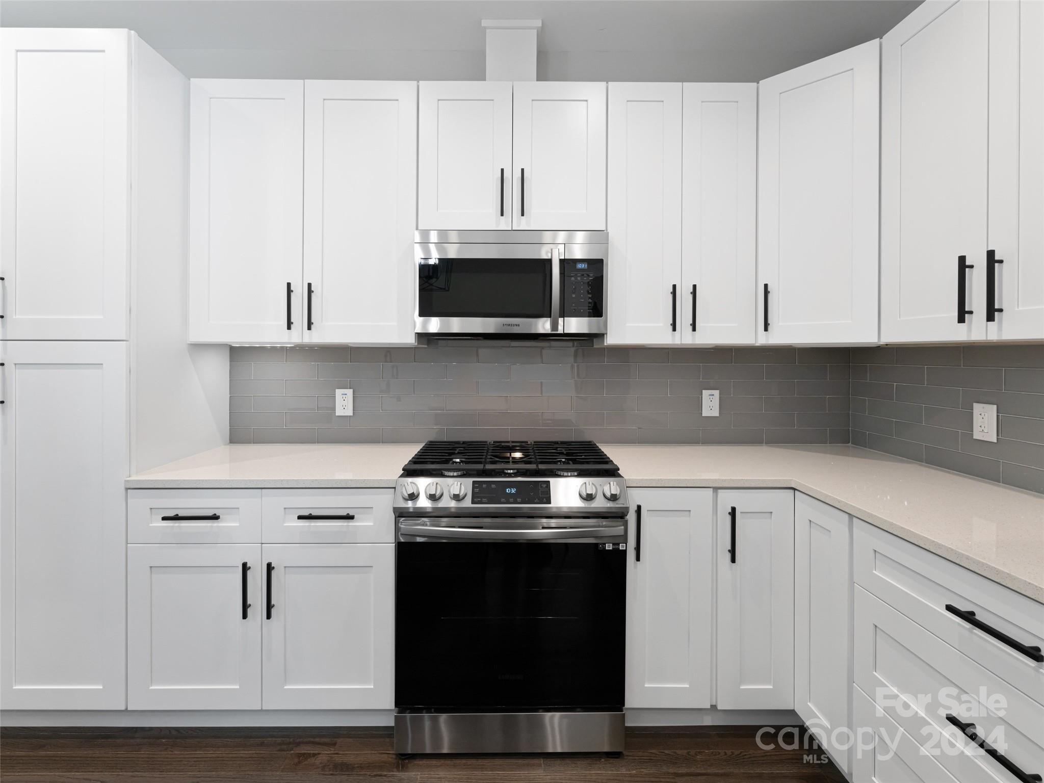 8 Craven Hill Circle Property Photo 16