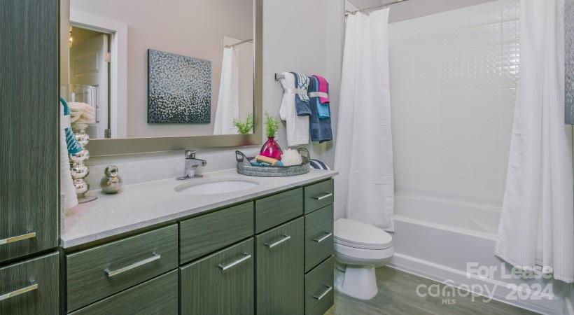 606 Carolina Music Factory Boulevard A1 Property Photo 19
