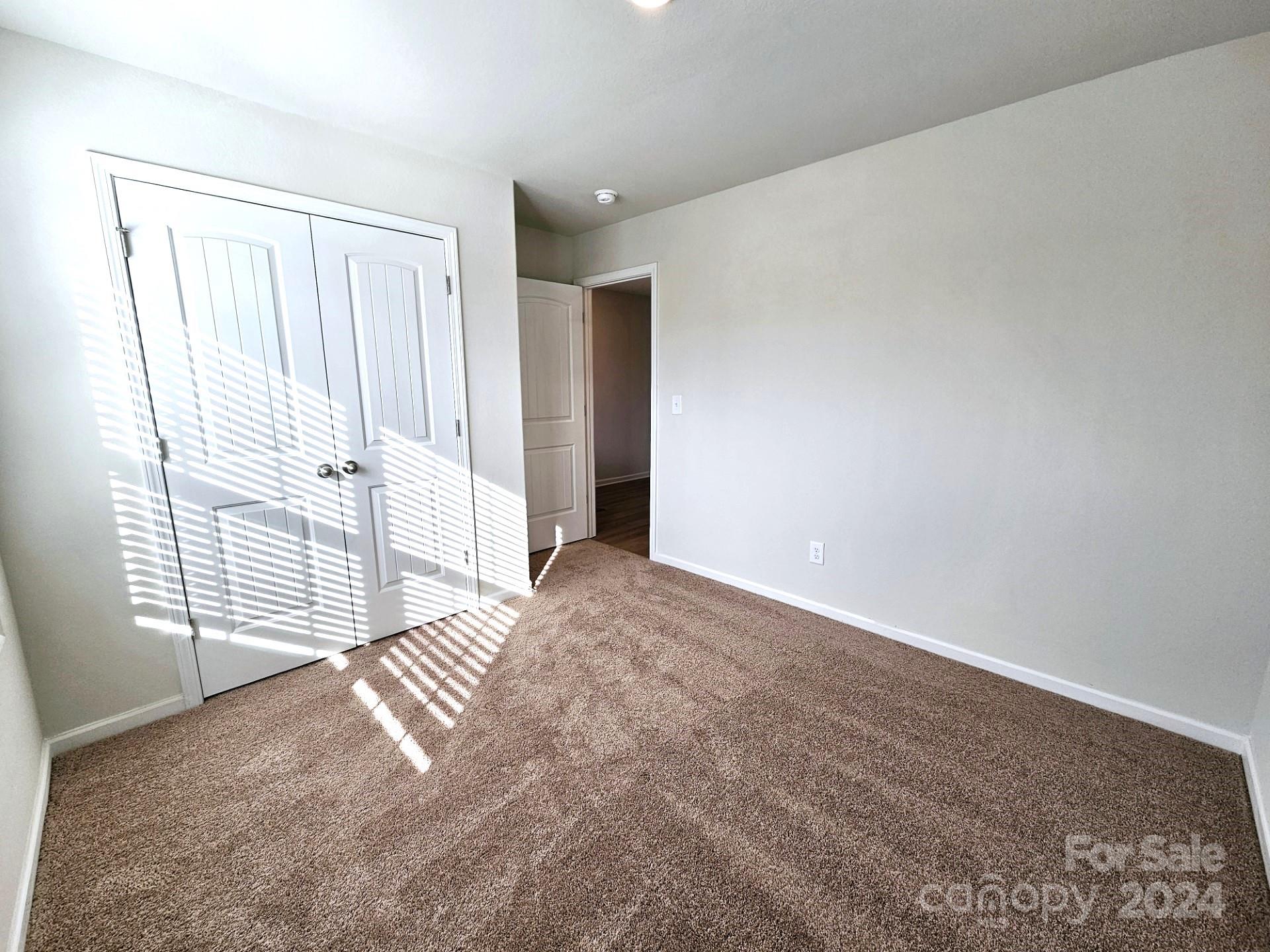 221 Aniston Lane Property Photo 11
