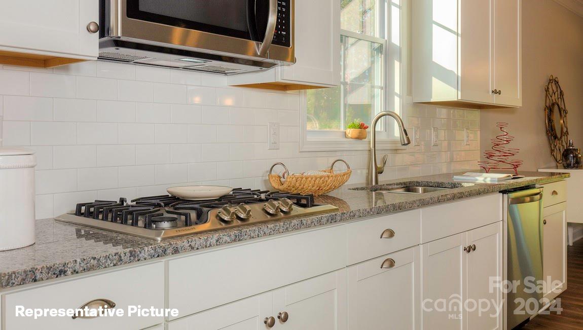 379 Streamwood Road Property Photo 21