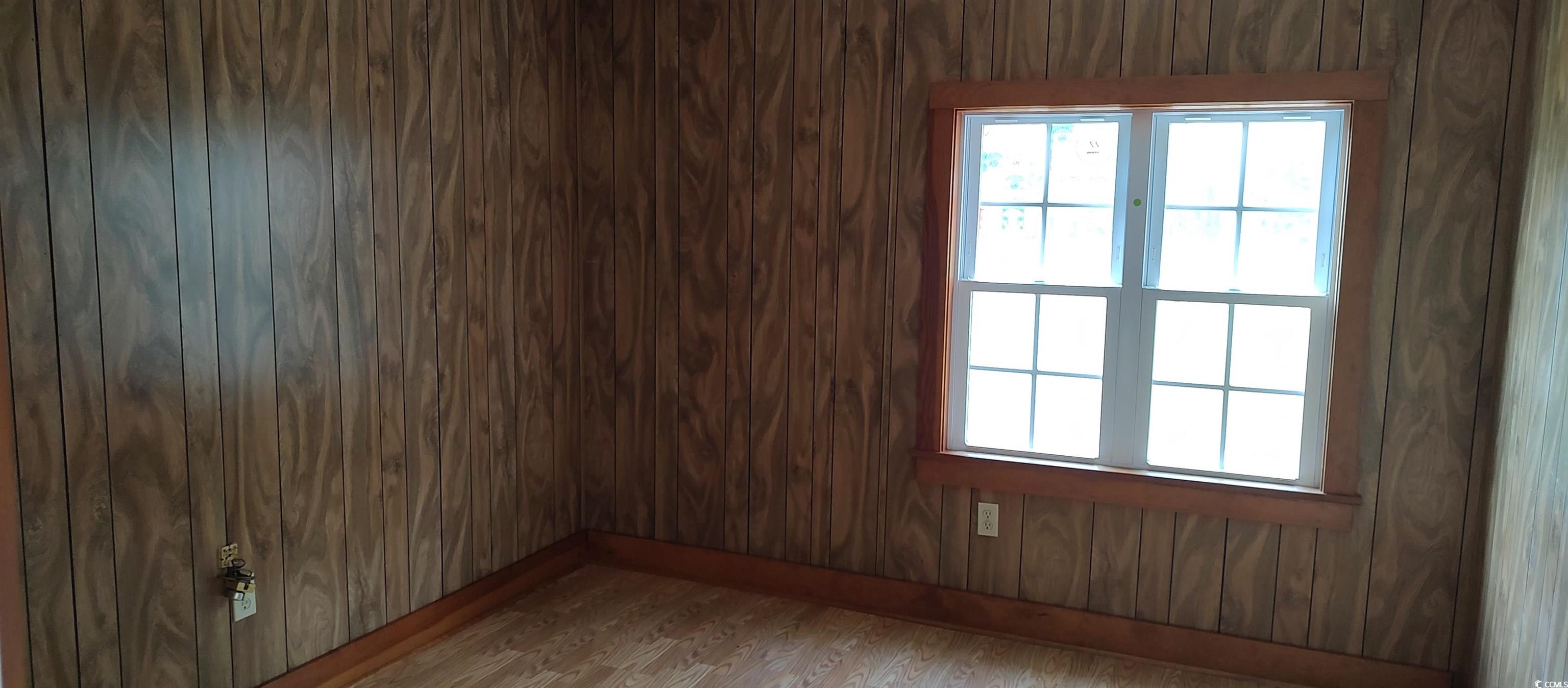 9895 Highmarket St. Property Photo 10