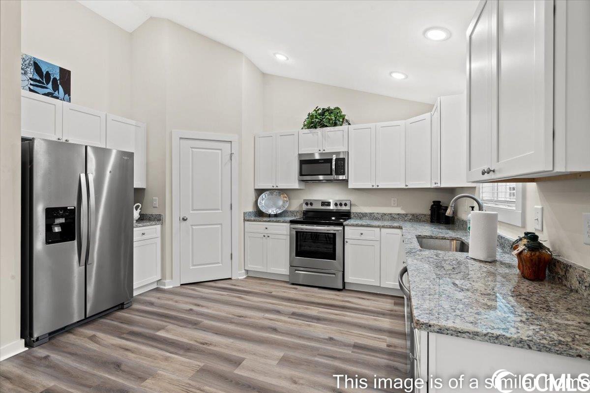 2815 Biscane Ct. Property Photo 3