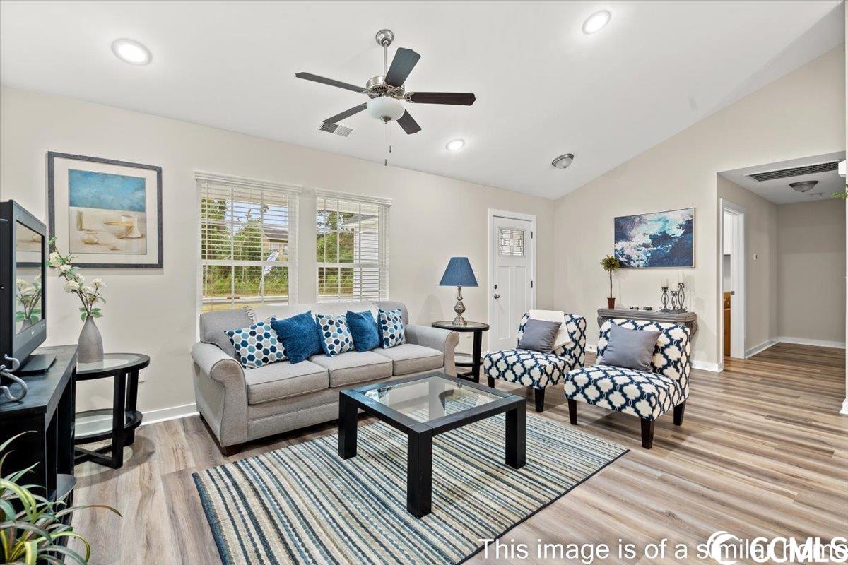 2815 Biscane Ct. Property Photo 8