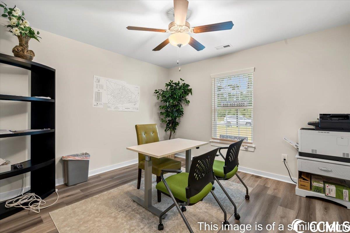 2815 Biscane Ct. Property Photo 25