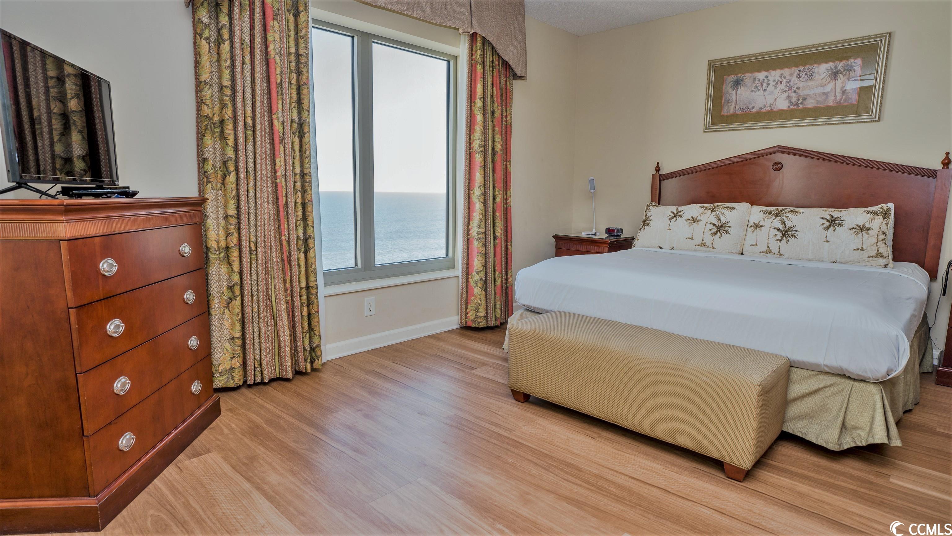 9994 Beach Club Dr. Property Photo 21