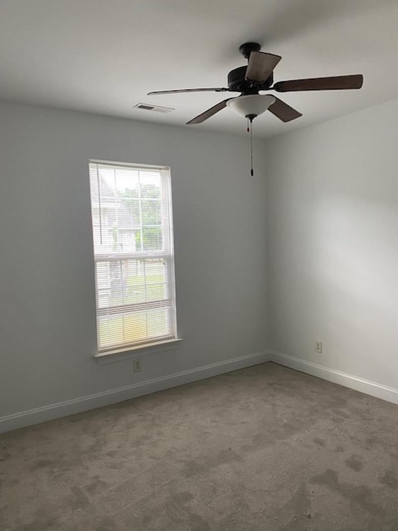 333 William St. Property Photo 13