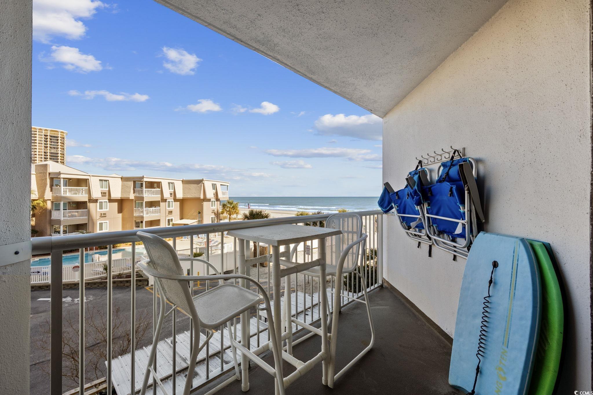 9550 Shore Dr. Property Photo 4