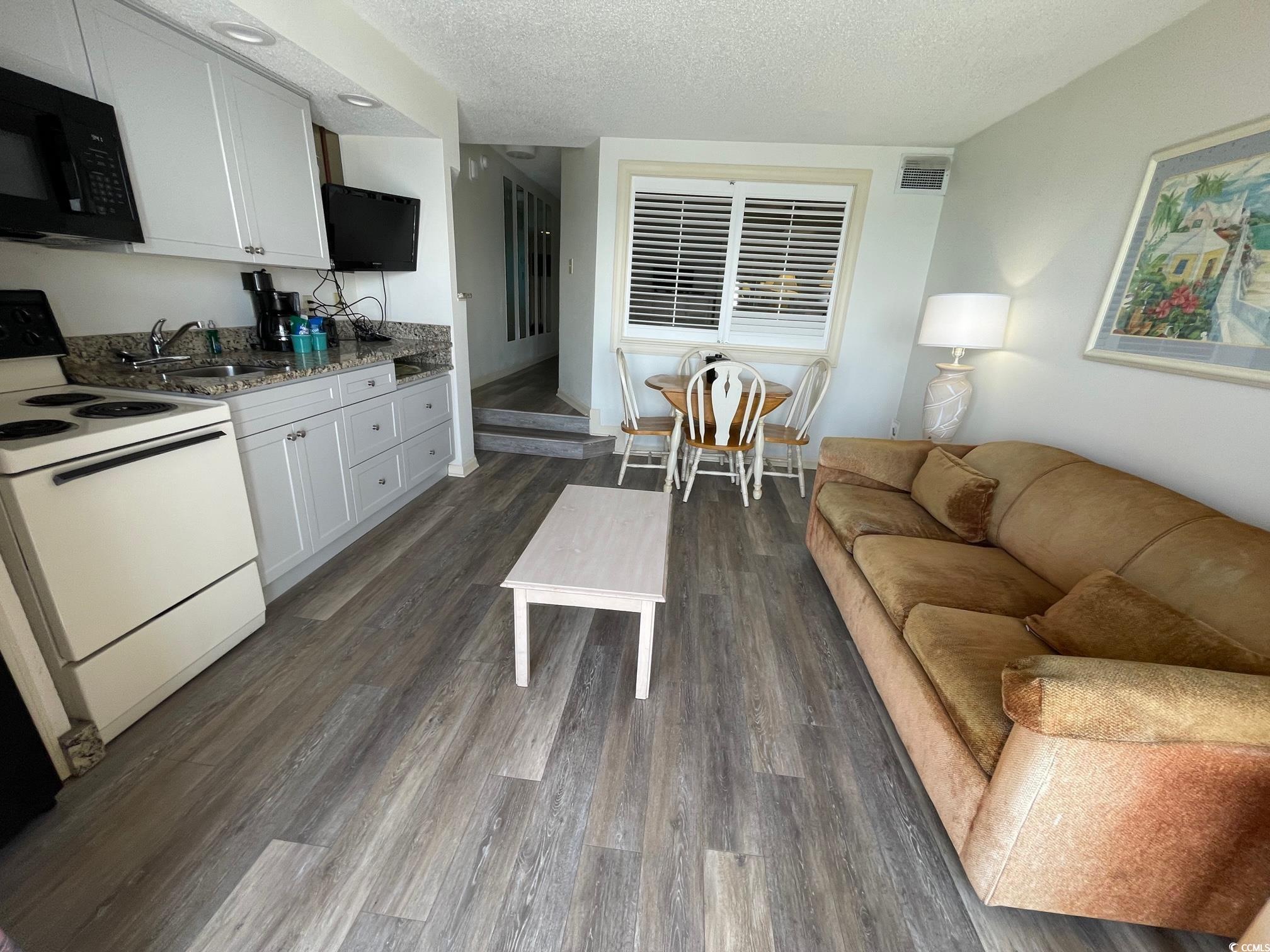 5308 N Ocean Blvd. Property Photo 6