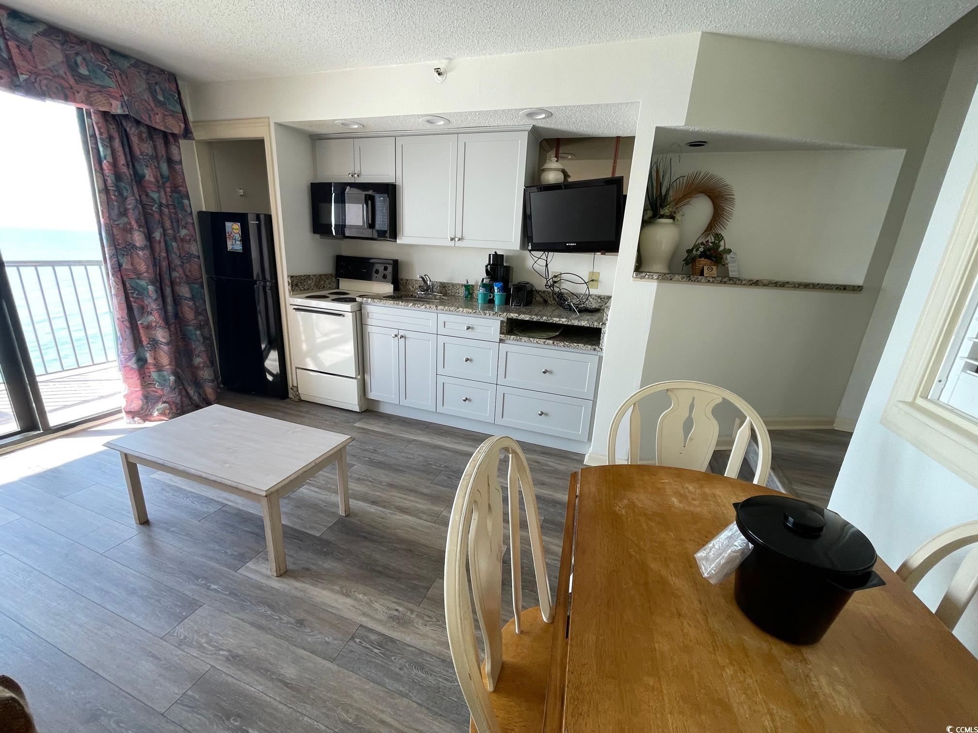 5308 N Ocean Blvd. Property Photo 9