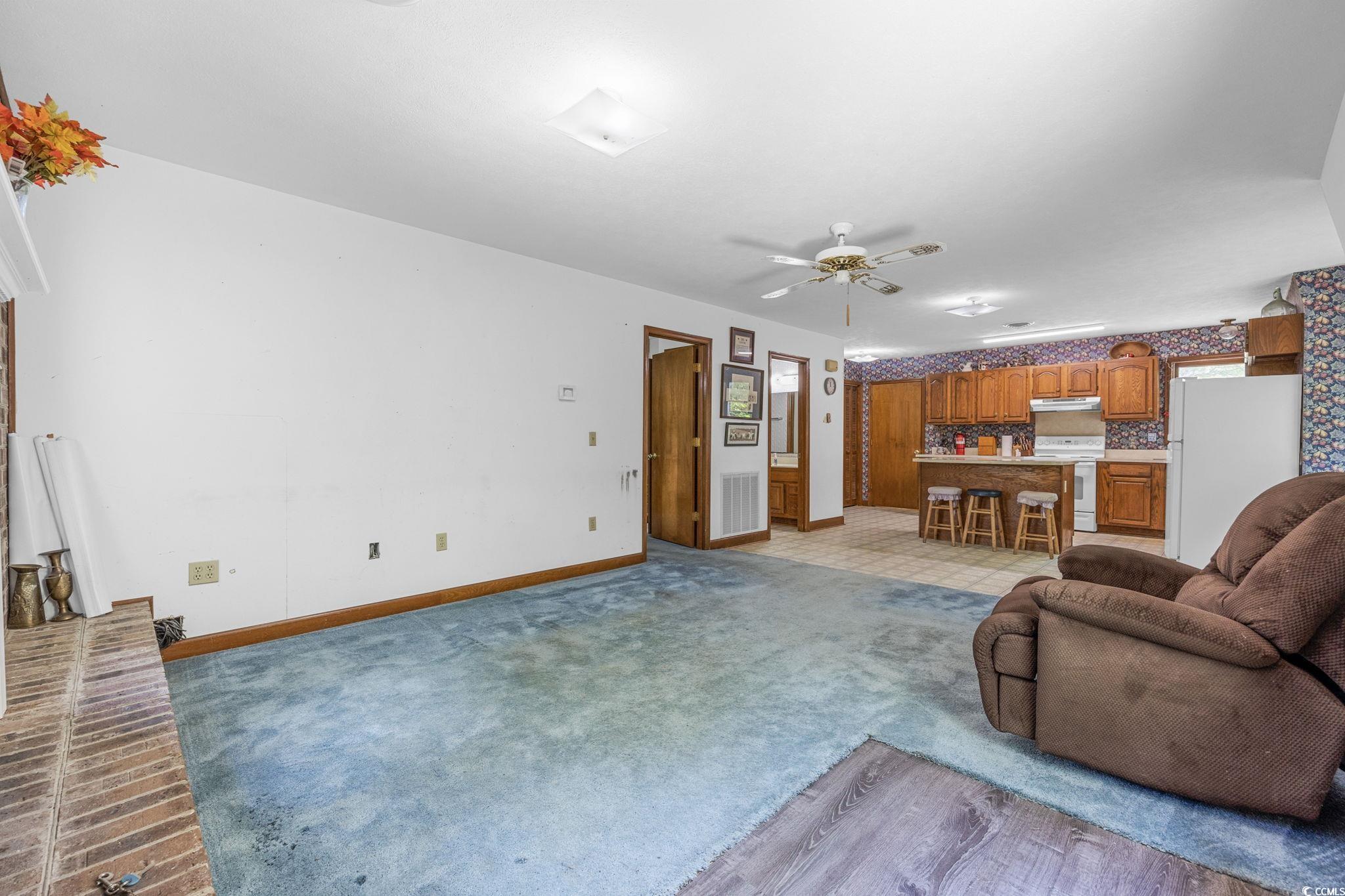4860 Elm Rd. Property Photo 17