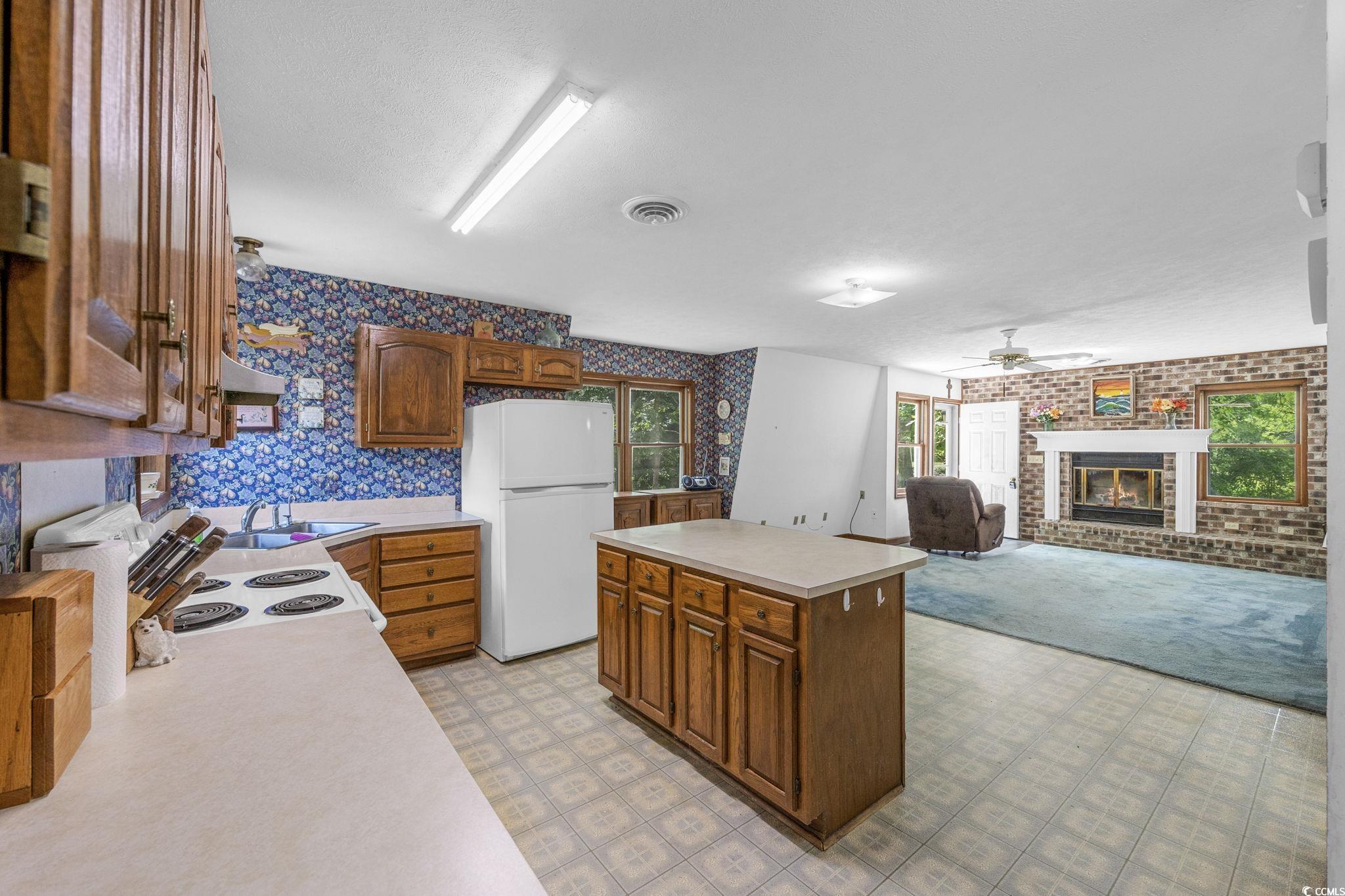 4860 Elm Rd. Property Photo 20