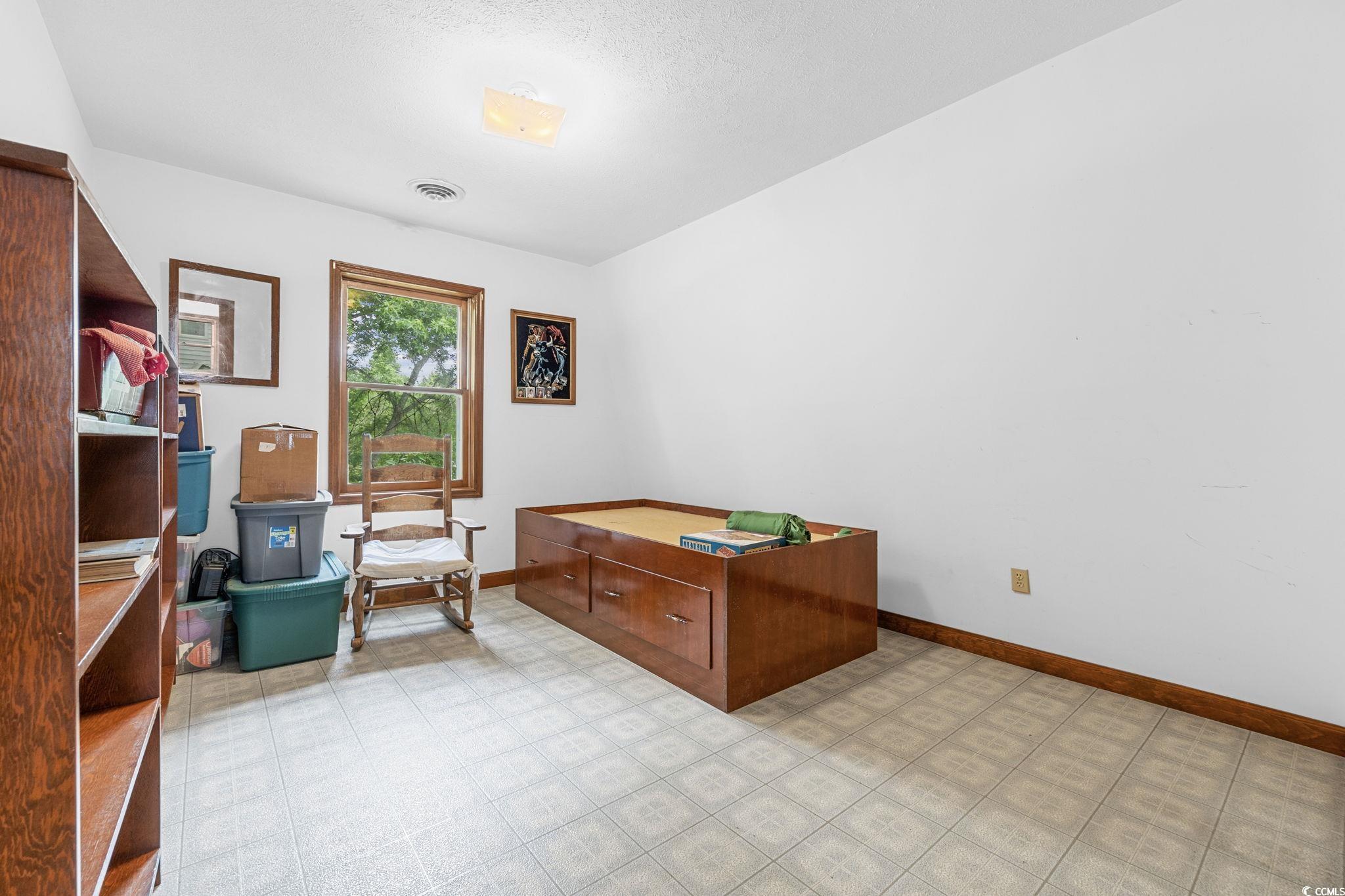 4860 Elm Rd. Property Photo 21