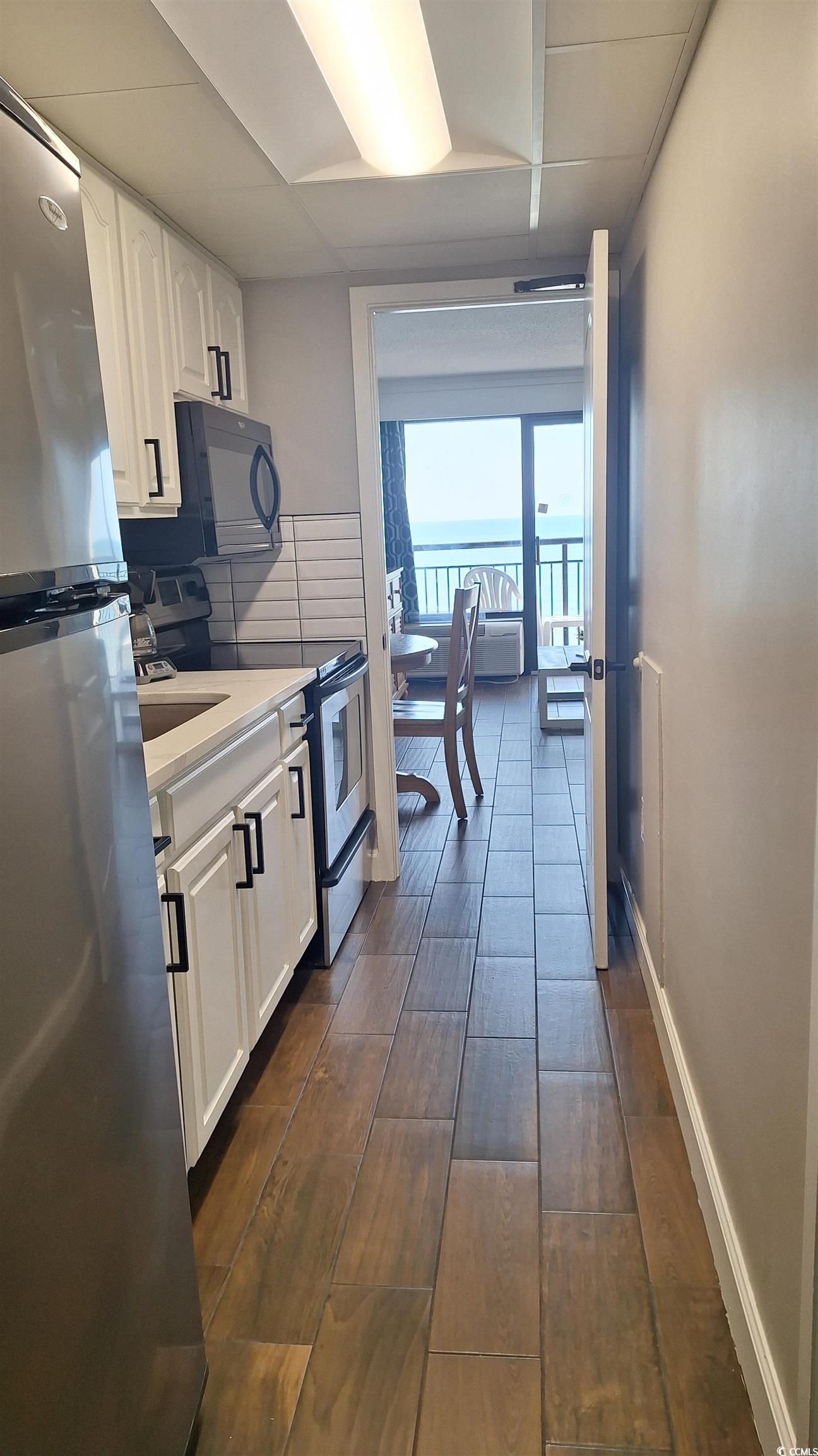 6804 N Ocean Blvd. Property Photo 9