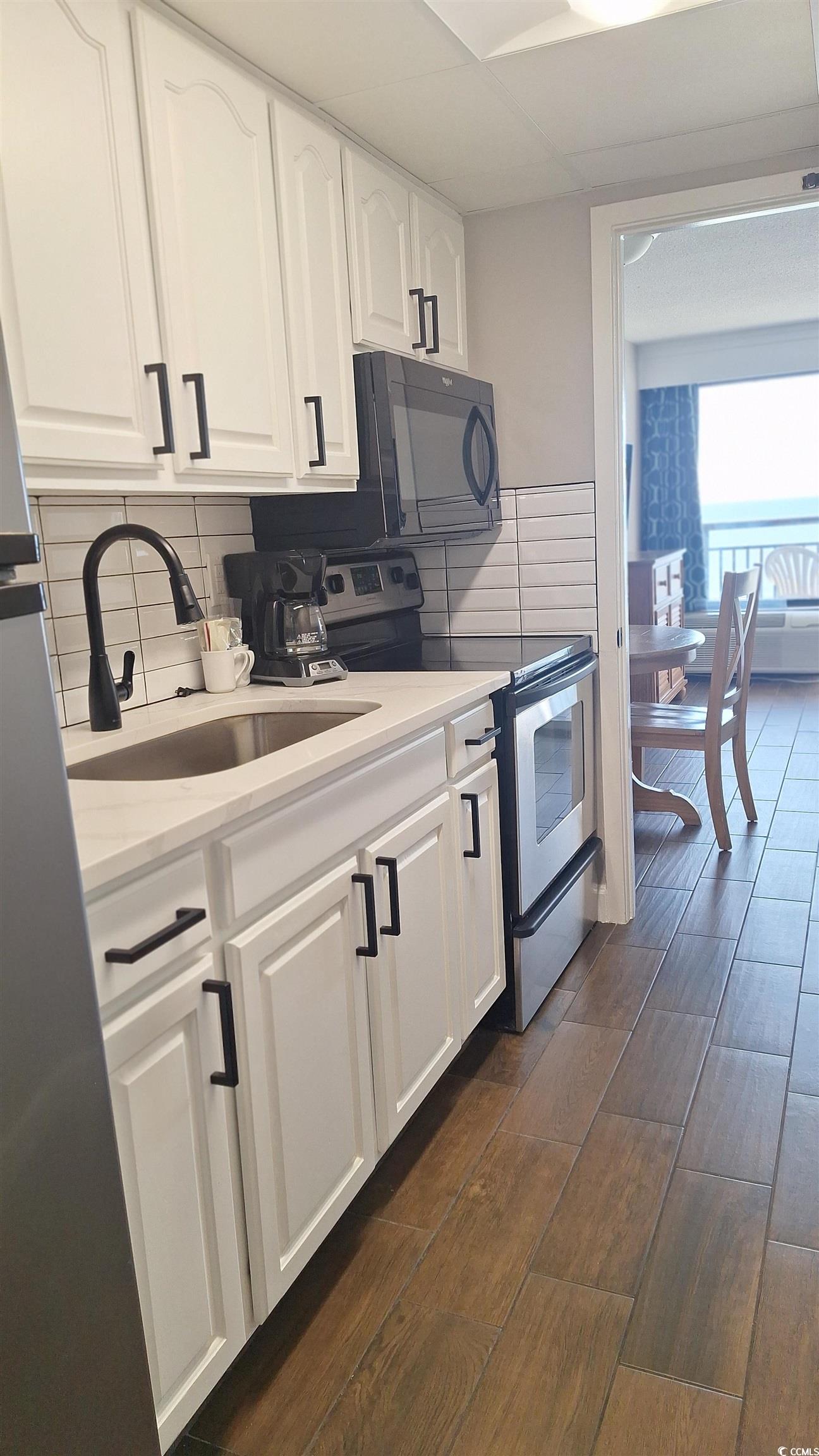 6804 N Ocean Blvd. Property Photo 11