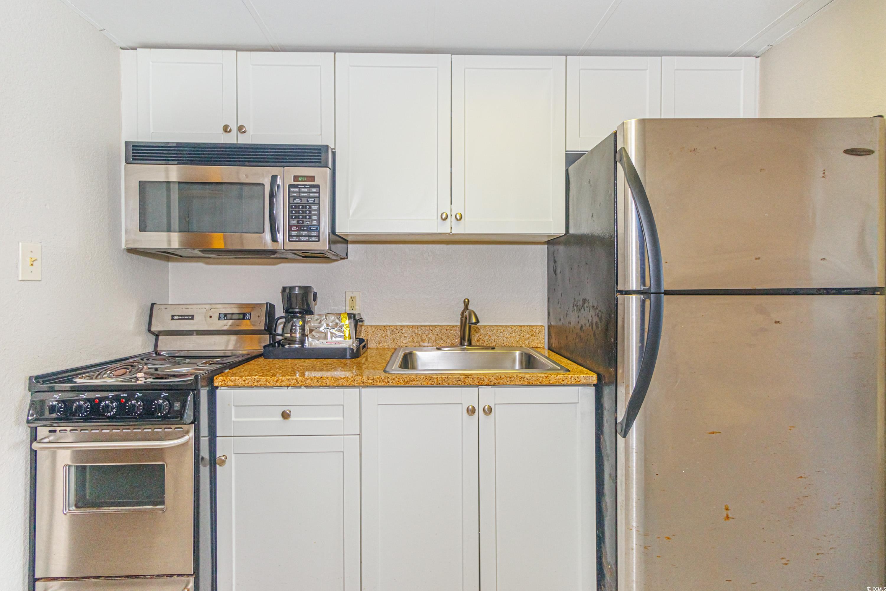 2207 S Ocean Blvd. Property Photo 19
