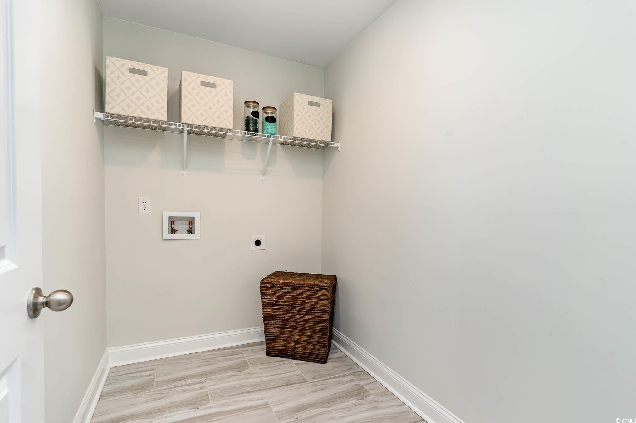 1886 Brook Park Pl. Property Photo 16