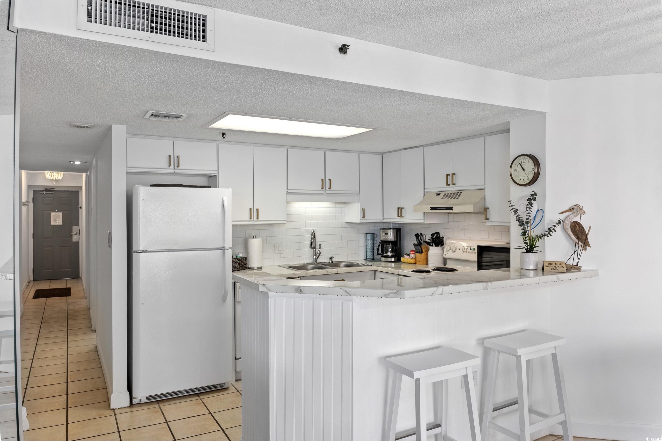 5511 N Ocean Blvd. Property Photo 3