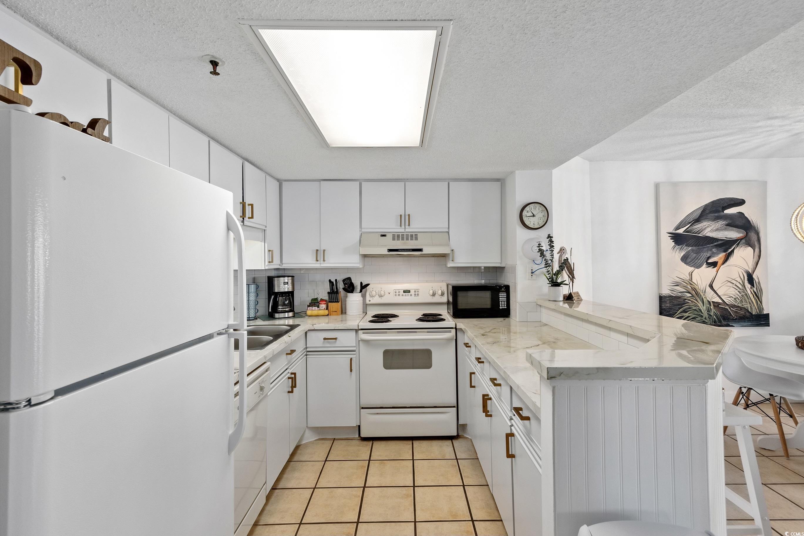 5511 N Ocean Blvd. Property Photo 5