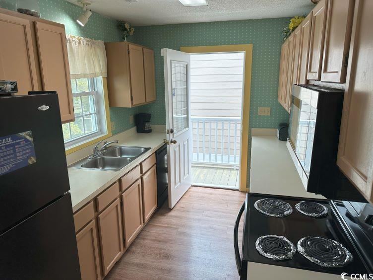 1521 N Waccamaw Dr. Property Photo 8