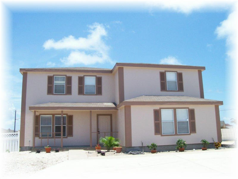 15805 Vincent Property Photo 1