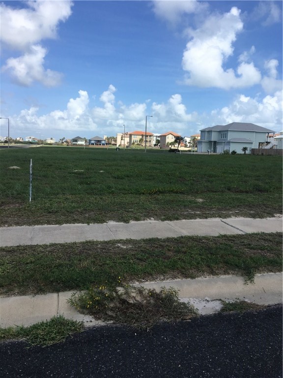 146 Bikini Dr Property Photo 1
