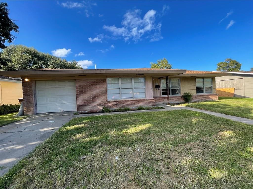 922 Barracuda Pl Property Photo 1