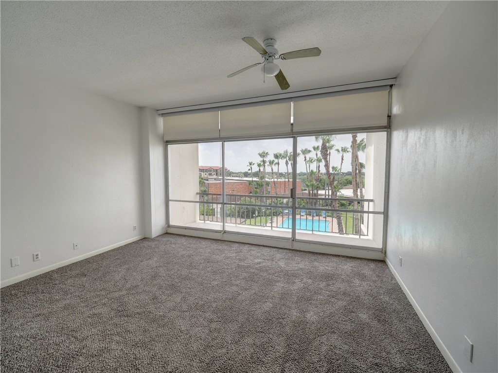 4600 Ocean Dr 305 Property Photo 26