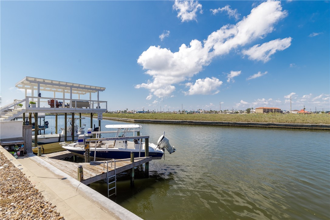 15121 Cane Harbor Blvd Property Photo 18
