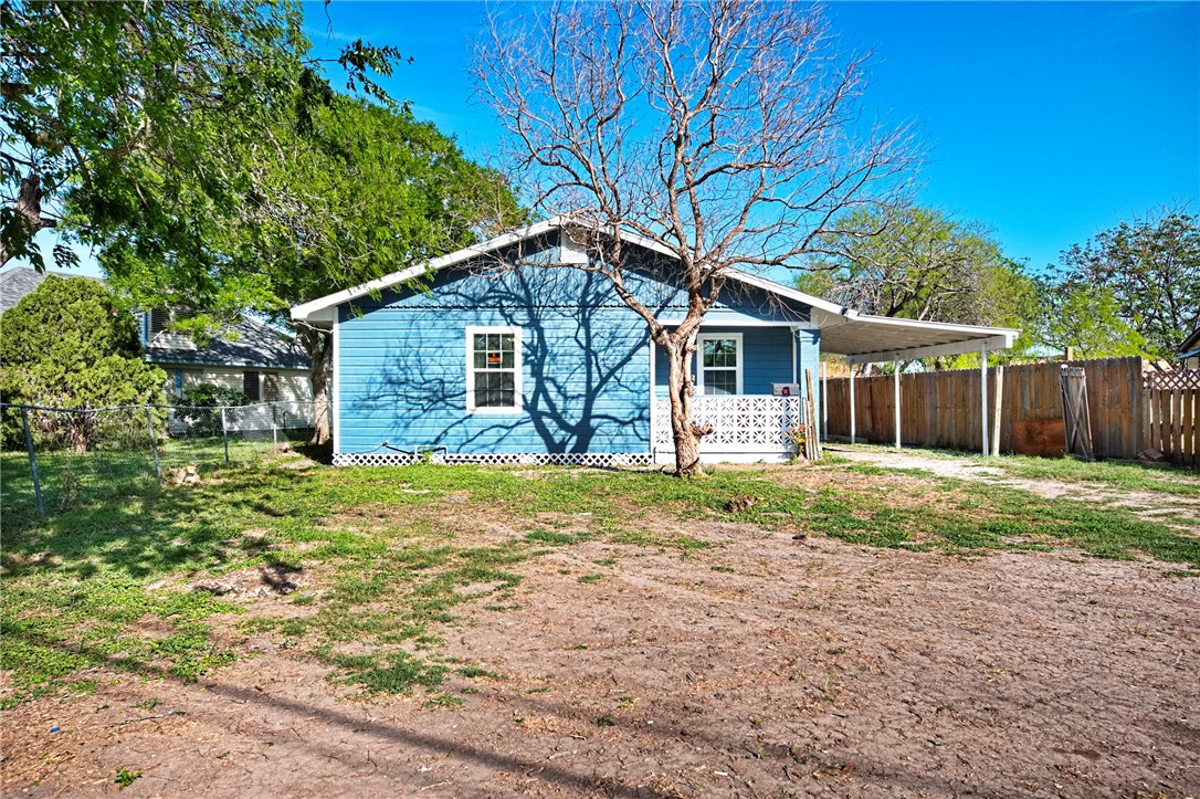 314 Old Robstown Property Photo