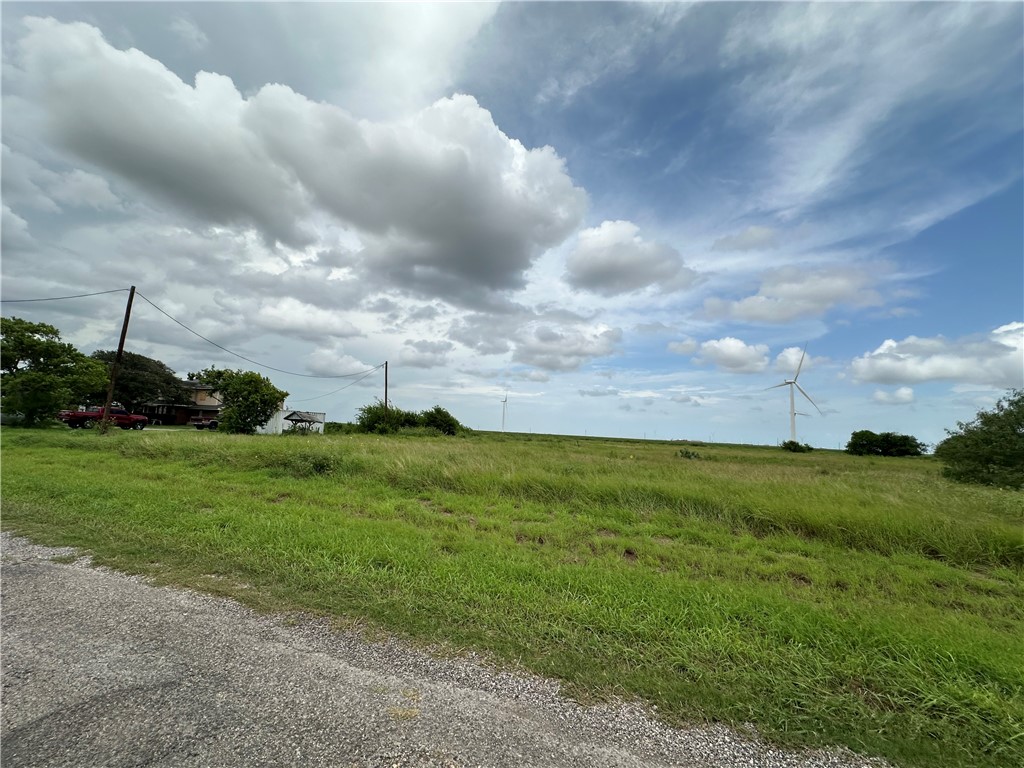 000 County Road 3501 Property Photo 1
