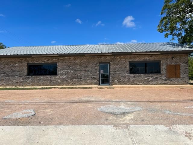 1301 N Bridge St Property Photo