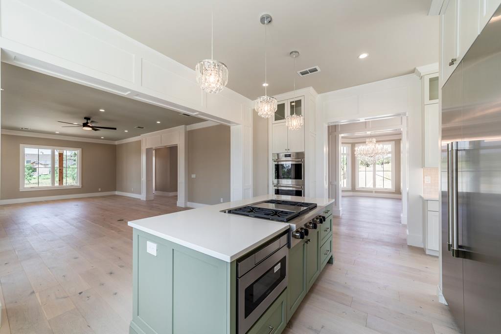 324 Klenin Place Property Photo 9