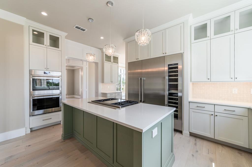 324 Klenin Place Property Photo 10