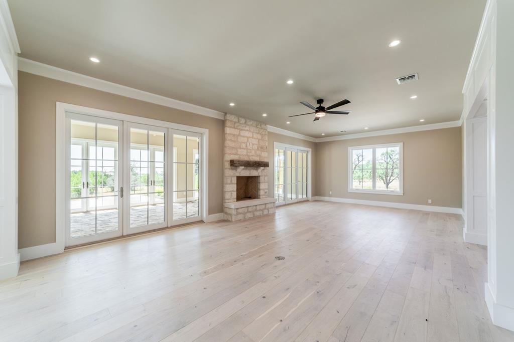 324 Klenin Place Property Photo 15