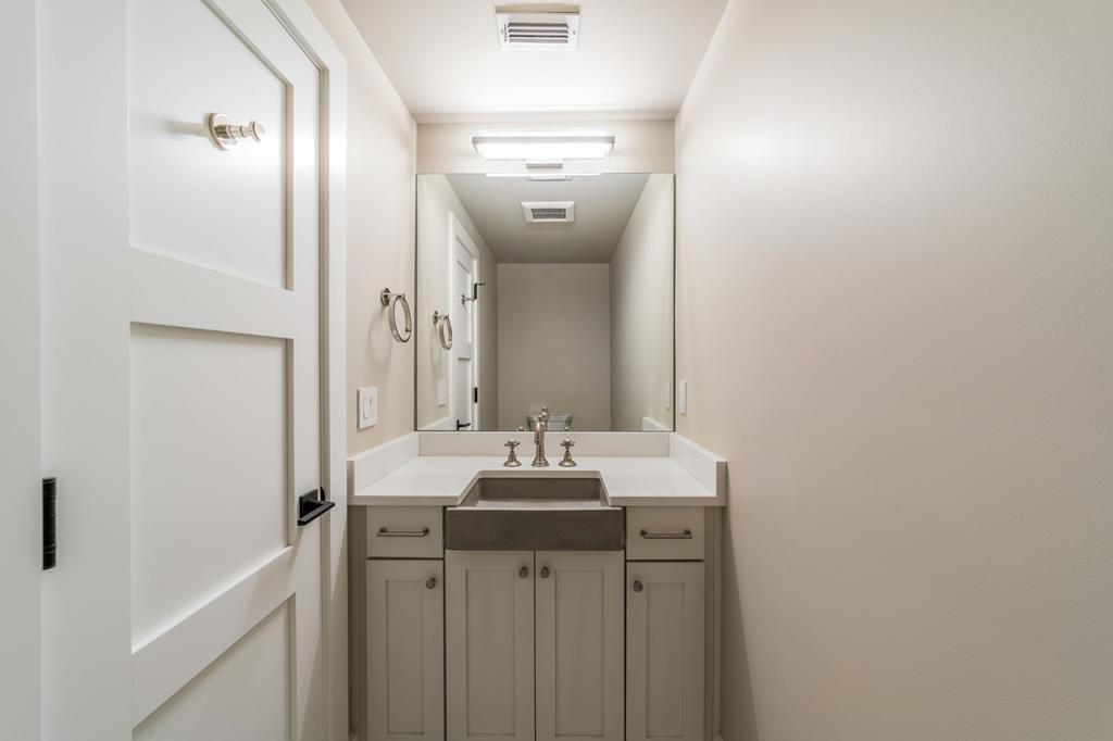 324 Klenin Place Property Photo 23