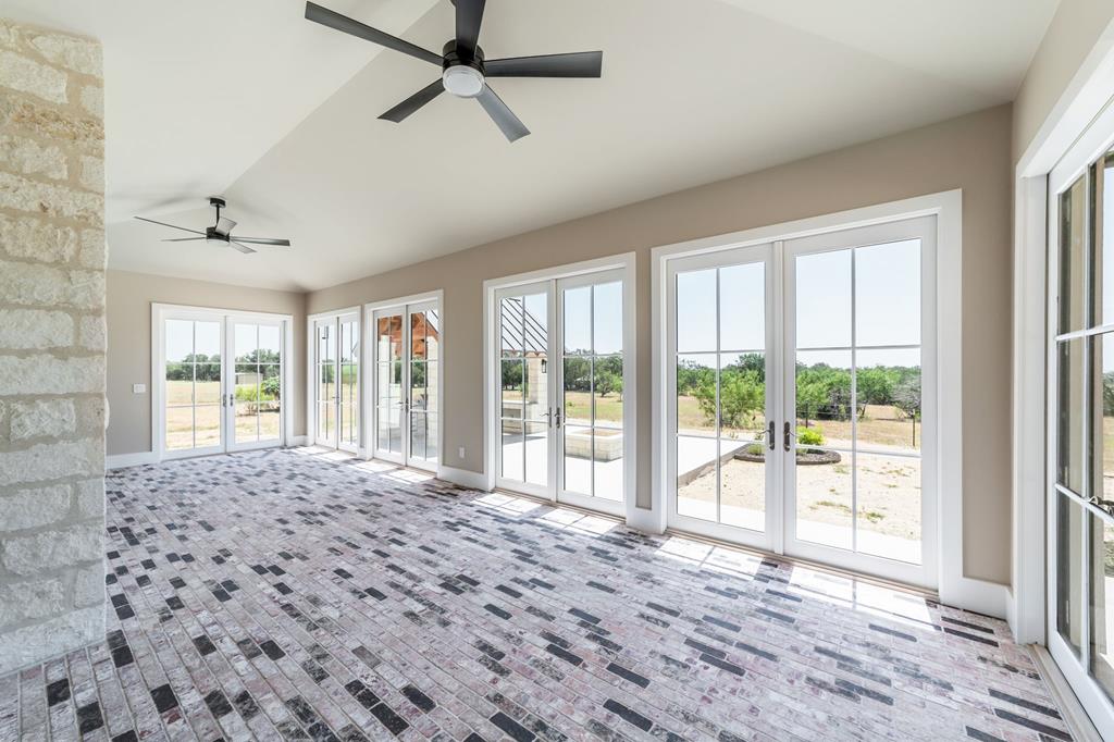 324 Klenin Place Property Photo 27