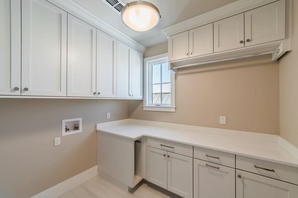 324 Klenin Place Property Photo 56