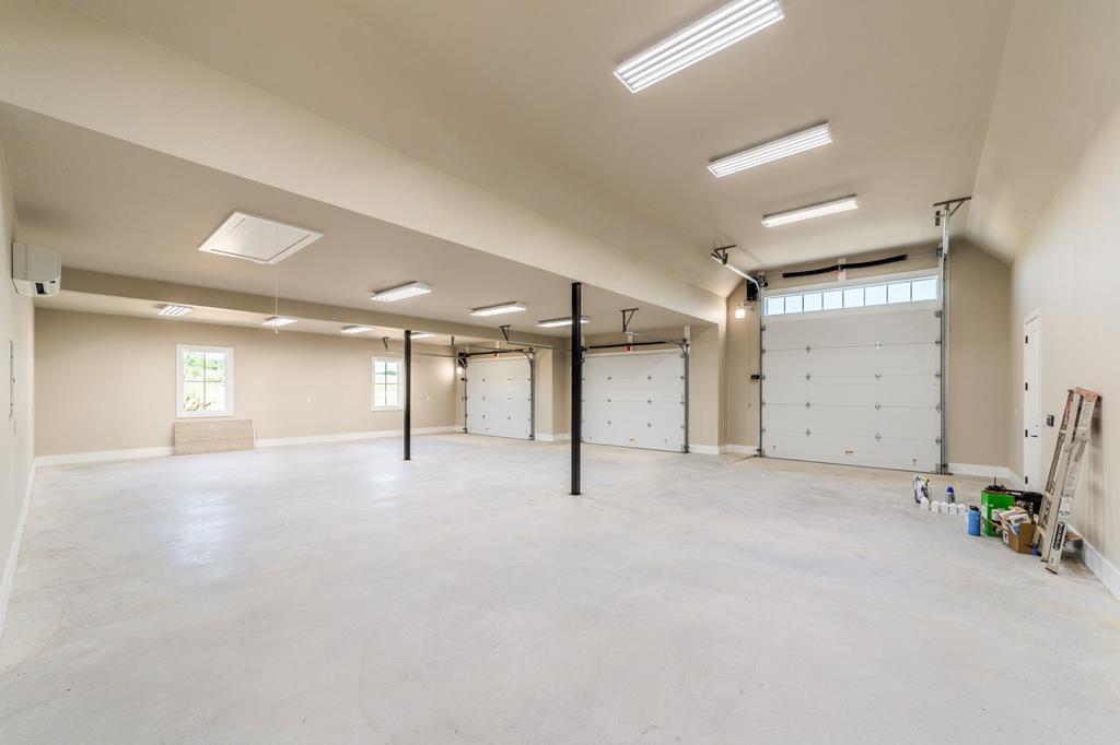 324 Klenin Place Property Photo 68