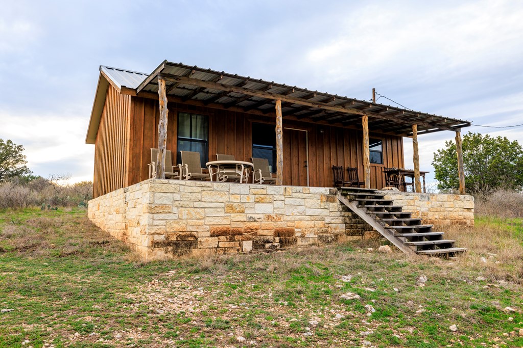 256 Persimmon Point Property Photo 45