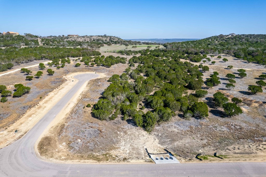 665&699 Cool Creek Rd Property Photo 4